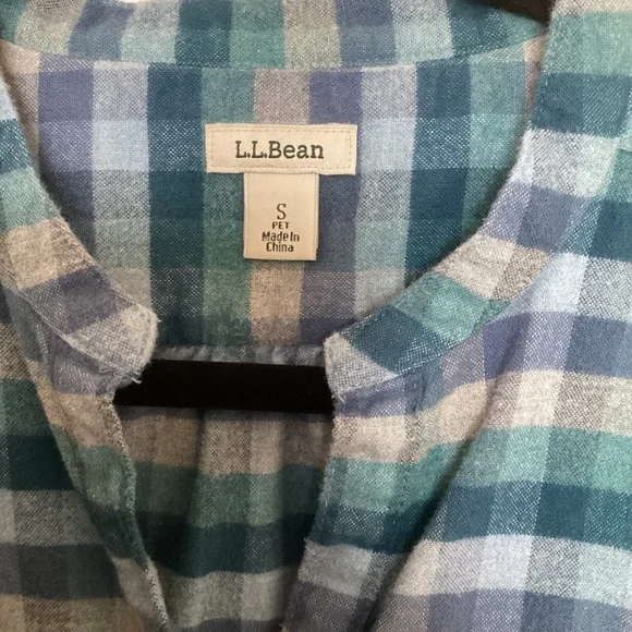 LL Bean flannel - Picture 2 of 3